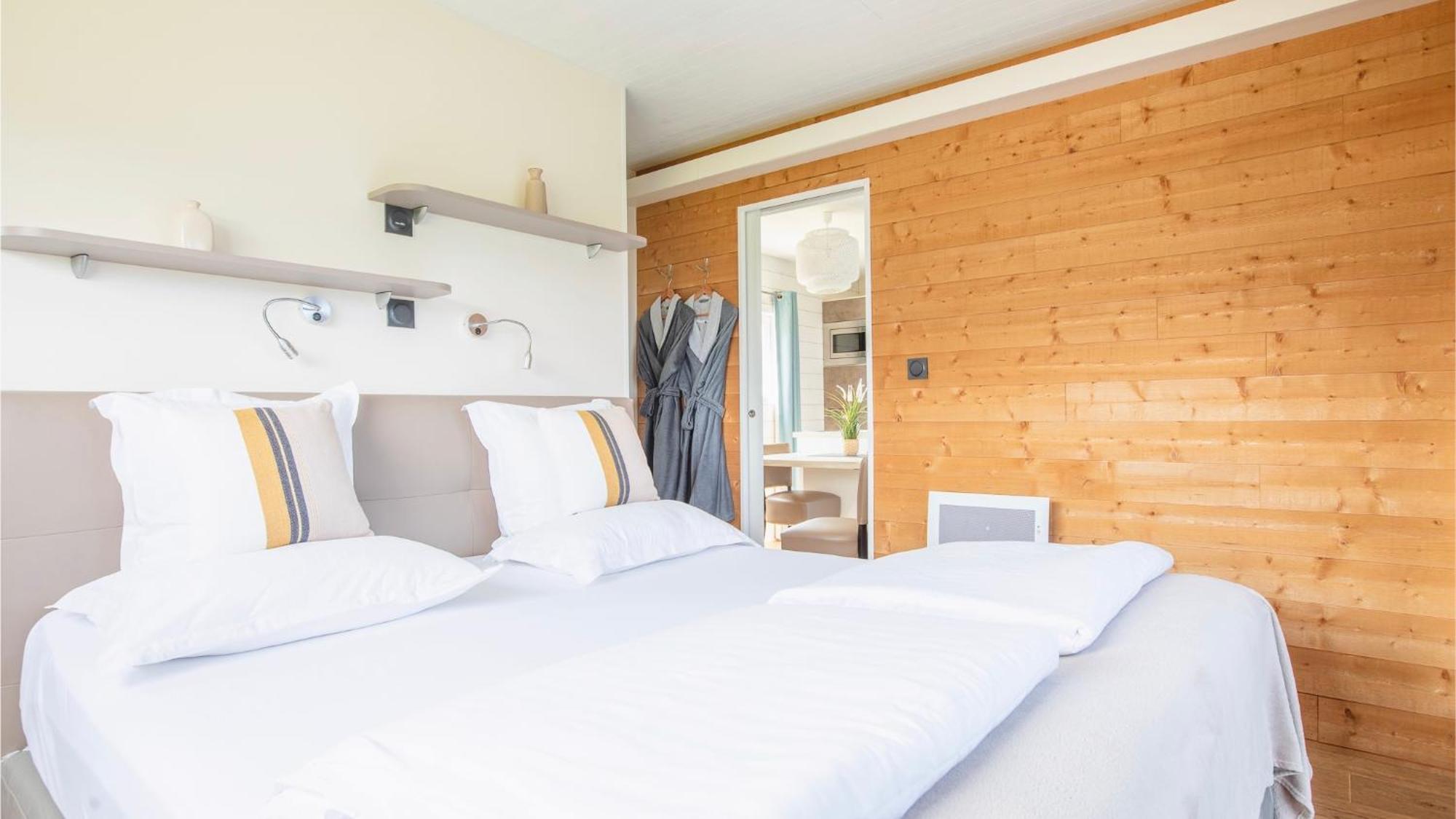 Le Theven Hotel Sibiril Bagian luar foto